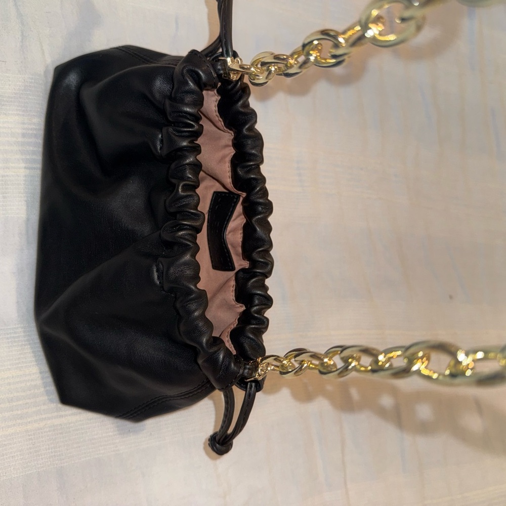 Jules Kae Black Shoulder Bag with Gold Chain - Picture 6 of 6